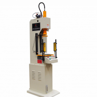 小型液压机生产厂家 定制 1吨 3吨 单臂油压机 小型单臂液压机